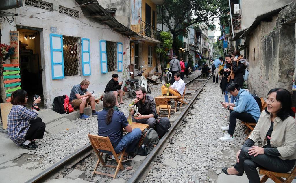 Sweet Family Guest House Hanoi Exterior photo